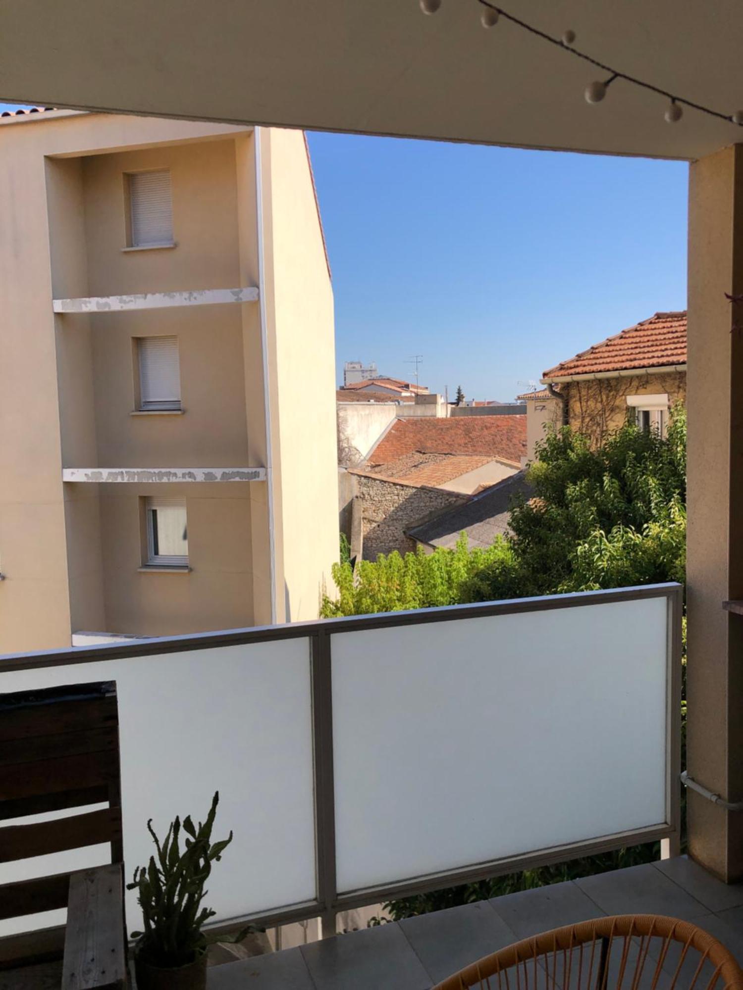 Bel Appartement Nimois Au Calme Avec Balcon Nîmes Kültér fotó